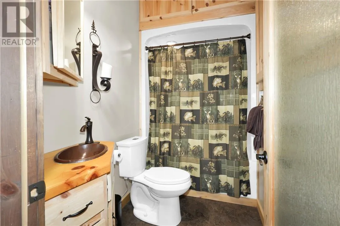 28 BEAVER POND Road