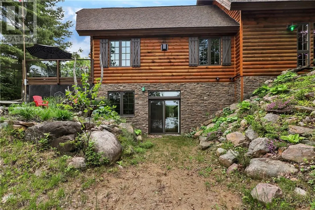 28 BEAVER POND Road