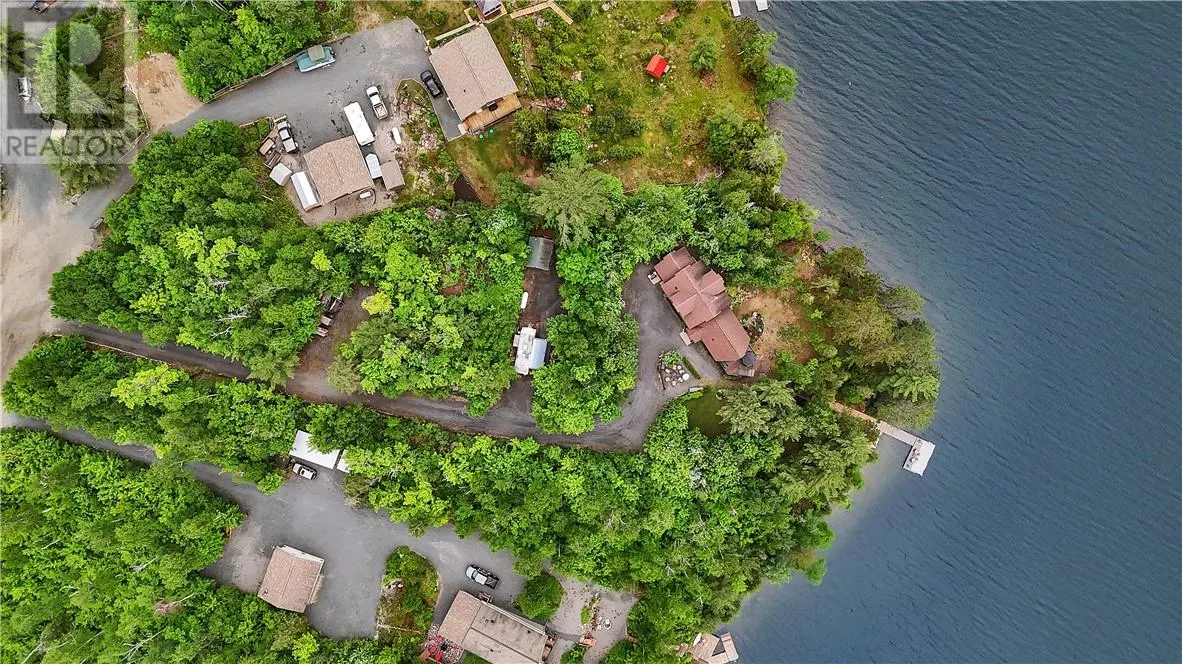 28 BEAVER POND Road