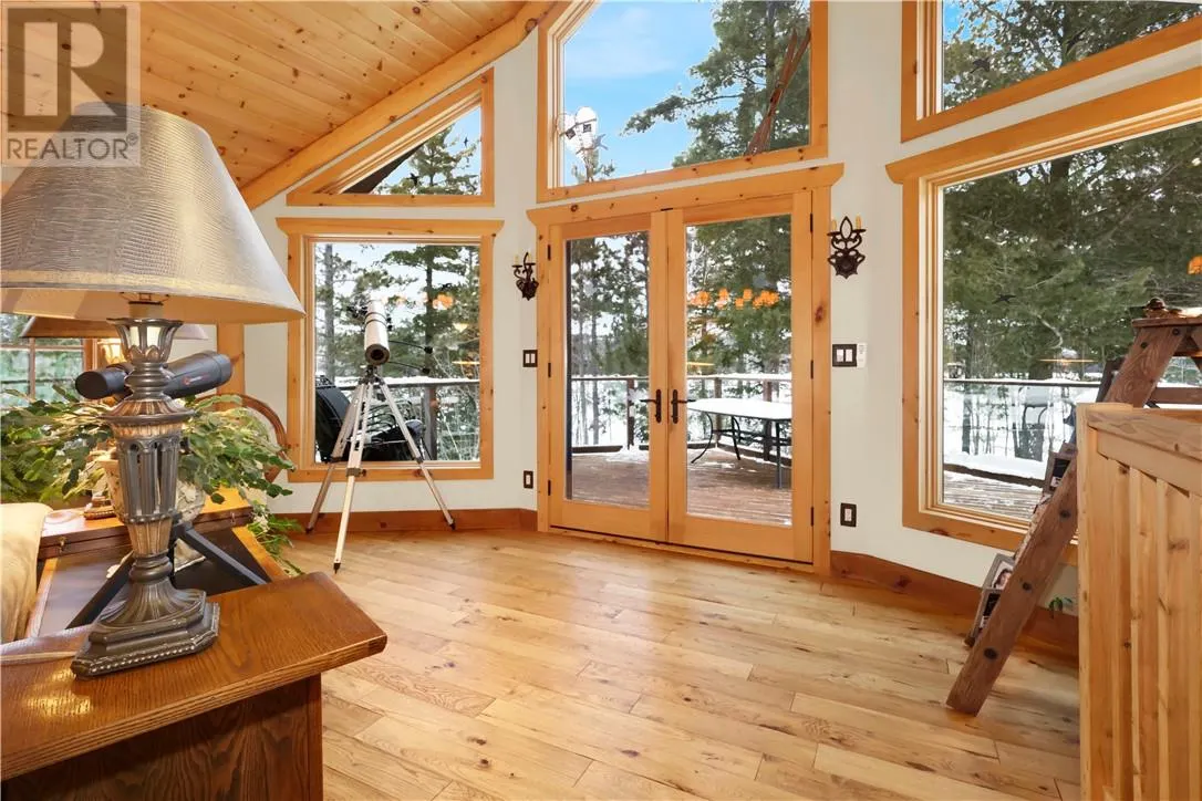 28 BEAVER POND Road