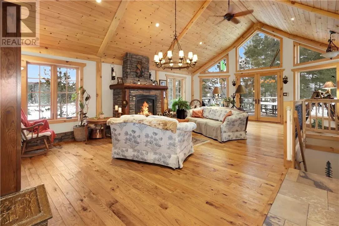 28 BEAVER POND Road
