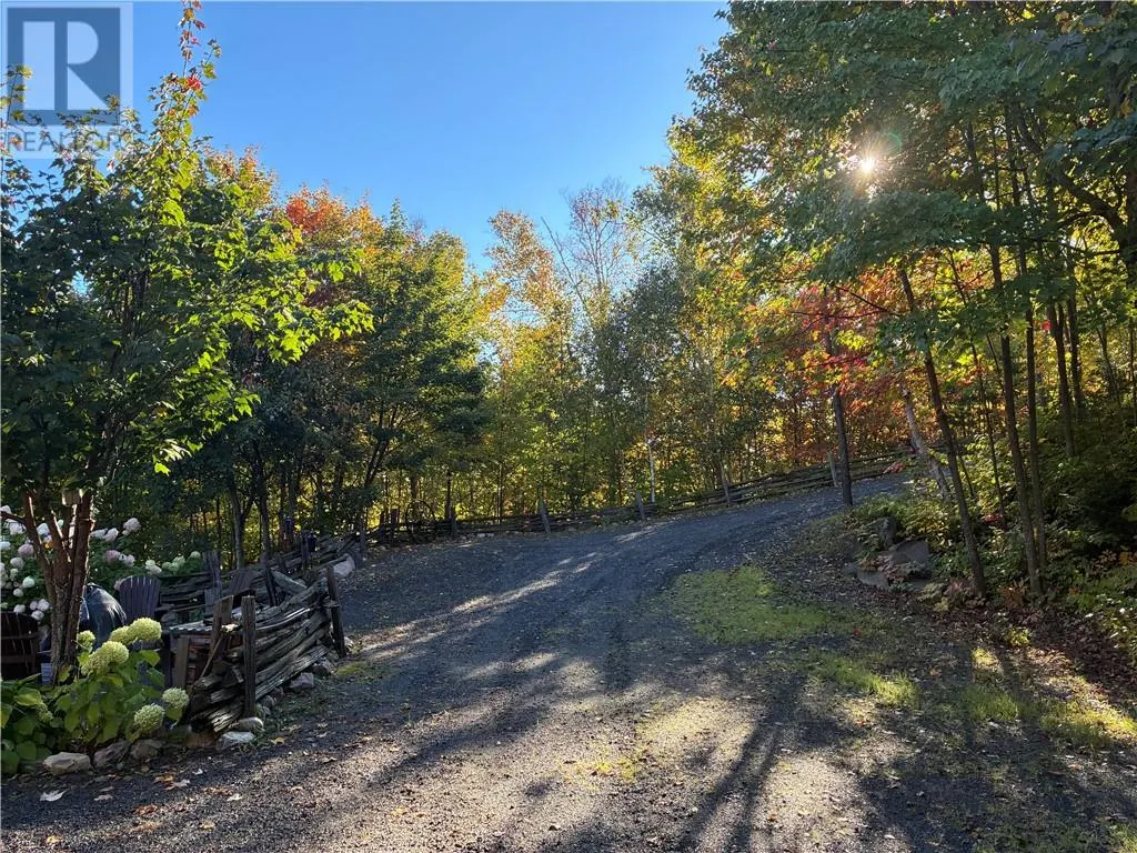 28 BEAVER POND Road
