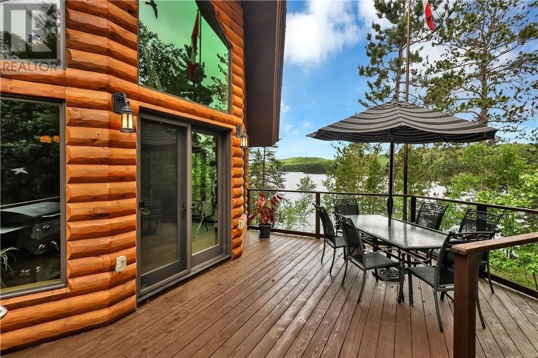 28 BEAVER POND Road