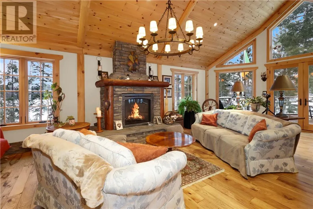 28 BEAVER POND Road