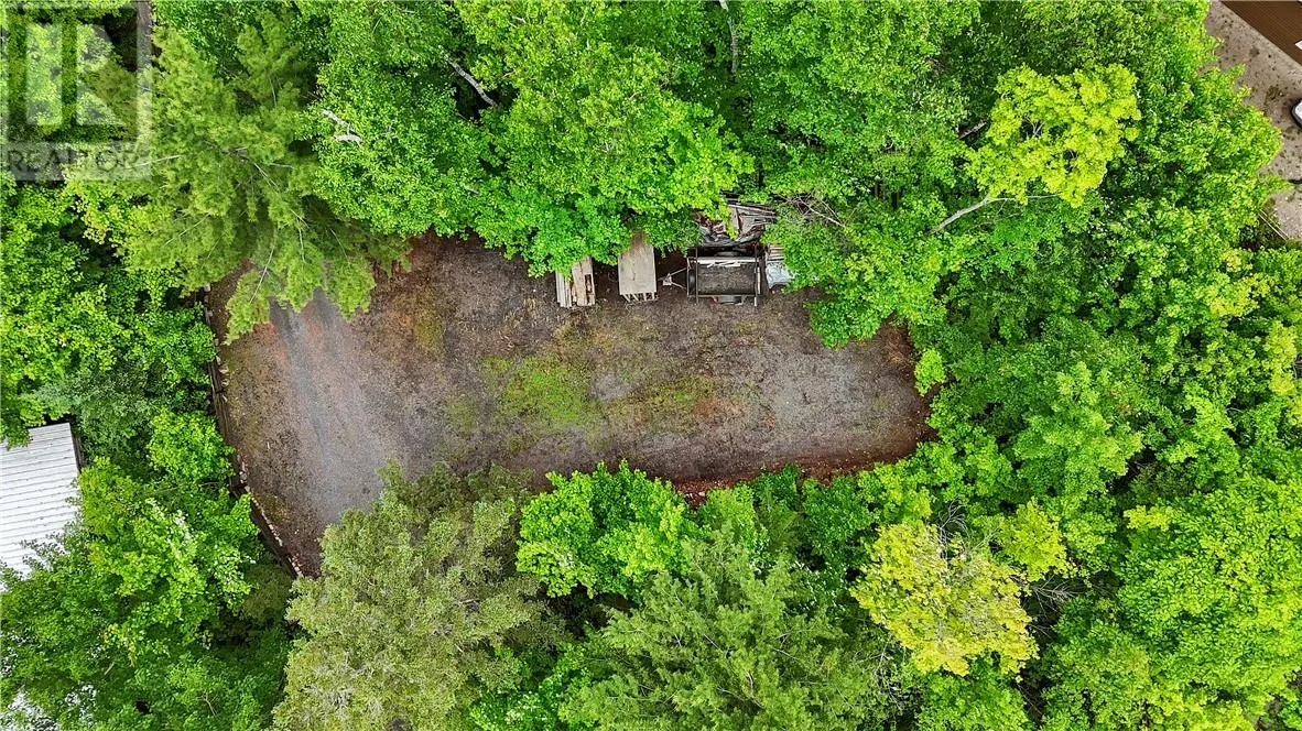 28 BEAVER POND Road