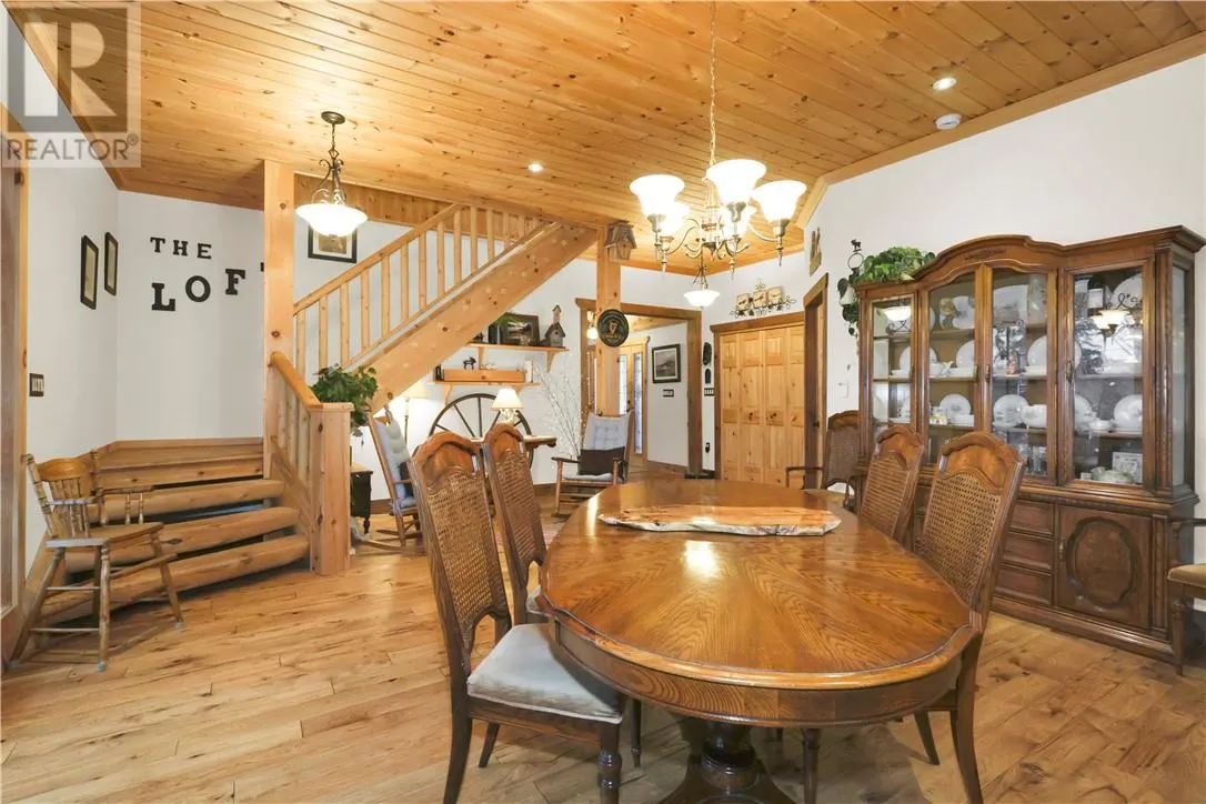28 BEAVER POND Road