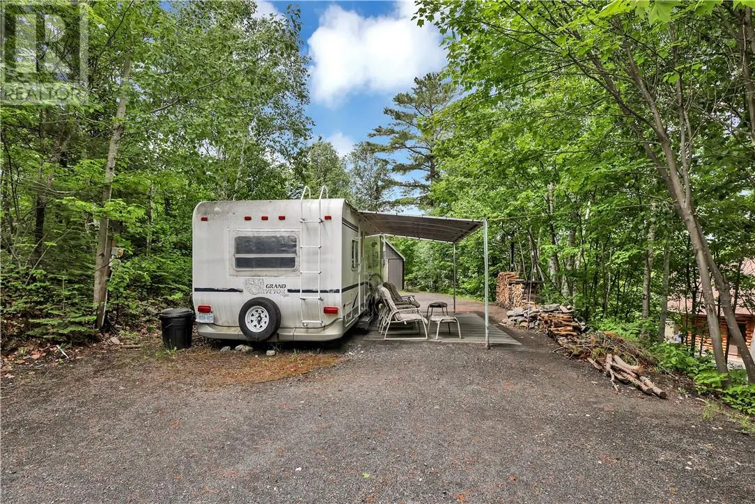 28 BEAVER POND Road
