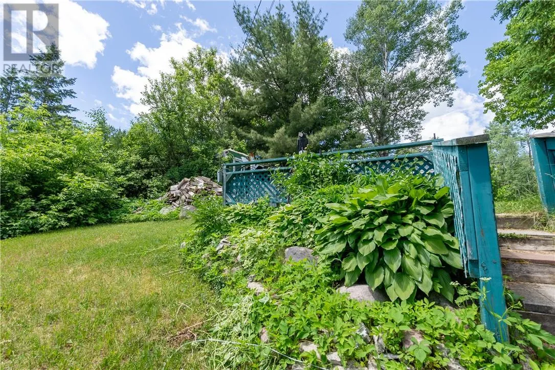 274 Turenne Road