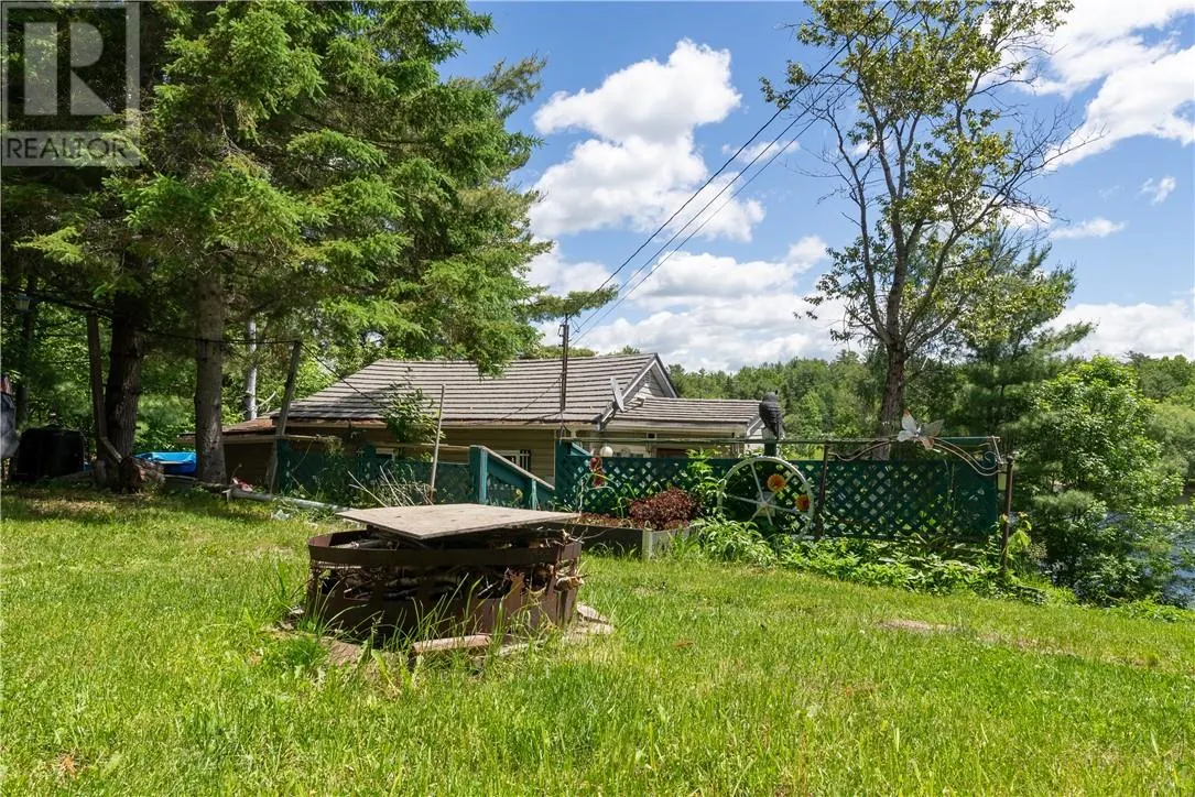 274 Turenne Road