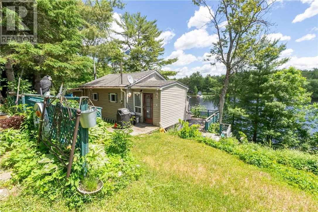 274 Turenne Road