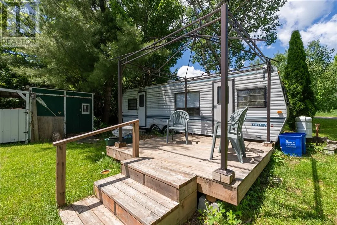 274 Turenne Road