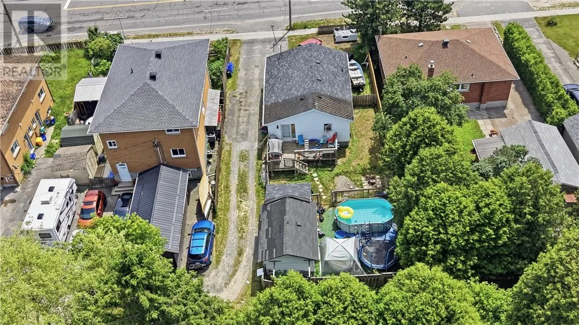 3297 Falconbridge Highway