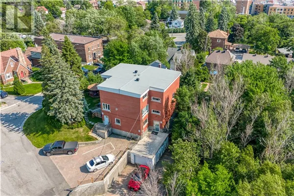 265 Montcalm Avenue