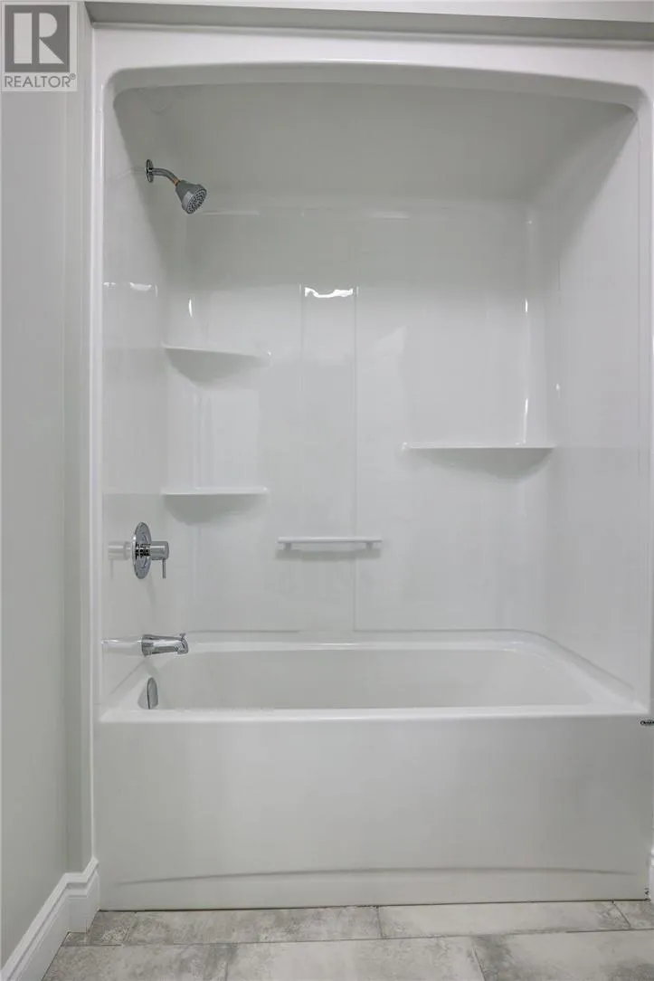 1503 Montrose