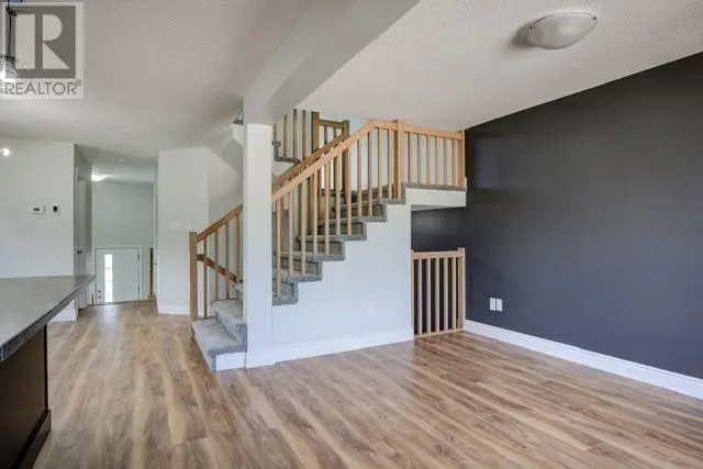 1503 Montrose