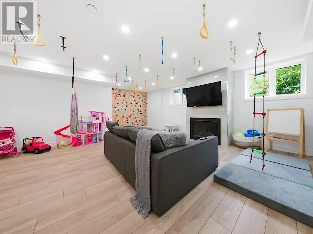1218 Belmont Drive