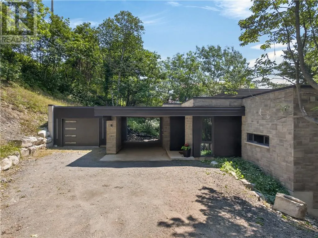 2171 Sunnyside Road