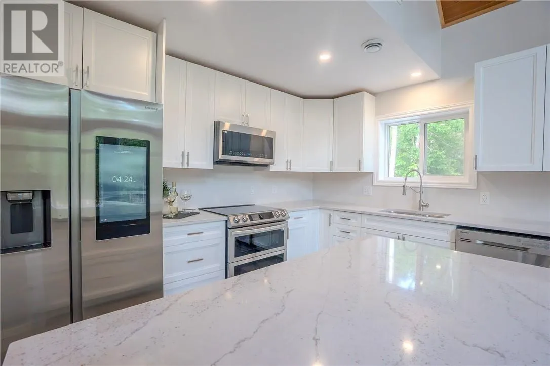 384 Old Webbwood Road