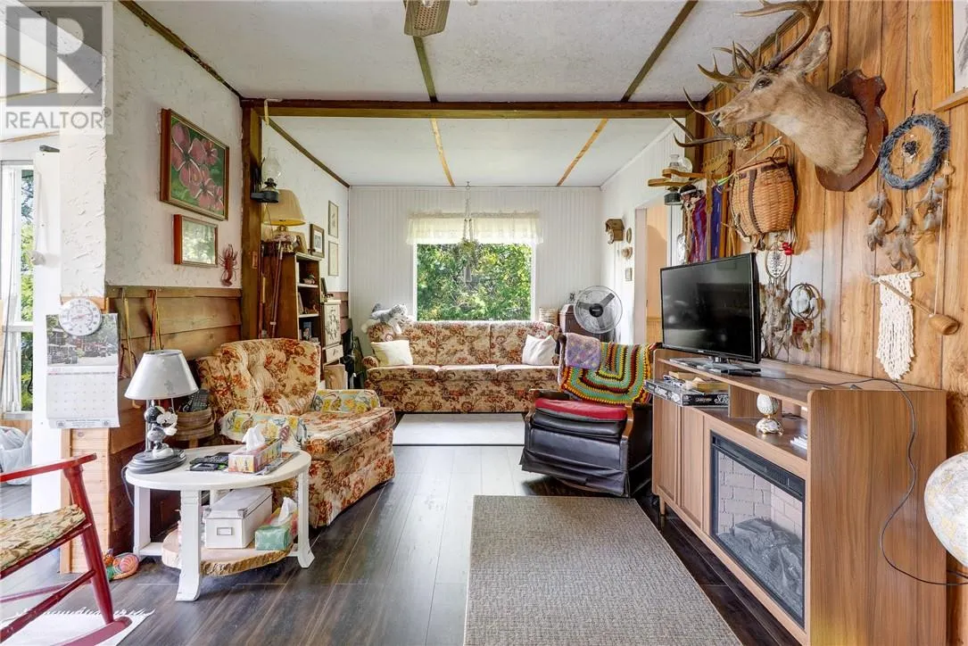 90 E Hood Road