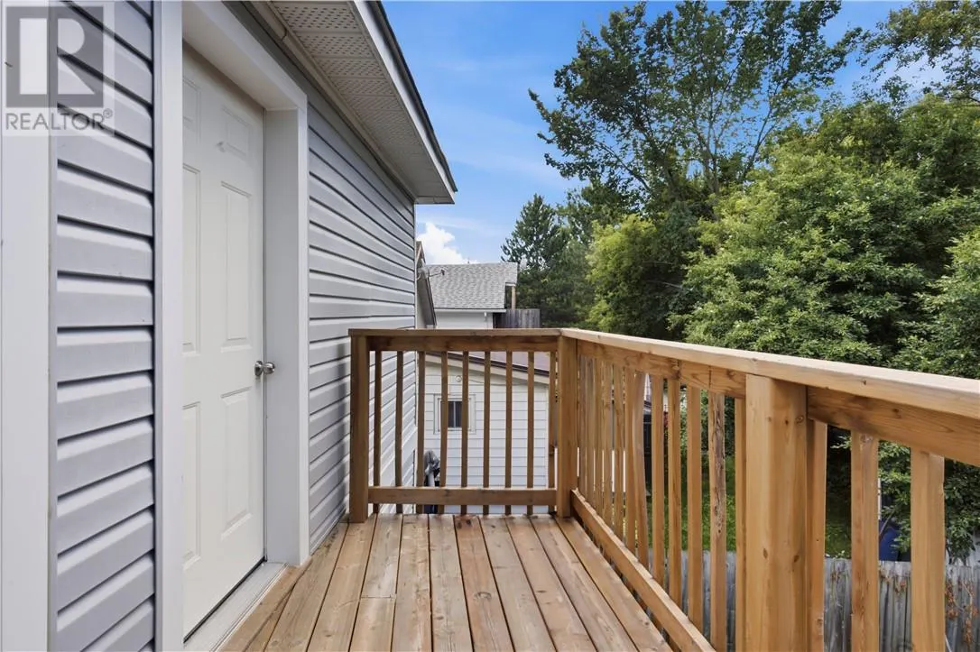 193 Dufferin Street