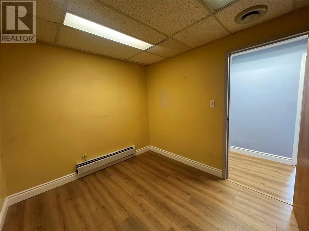 1894 LASALLE Boulevard Unit# 3