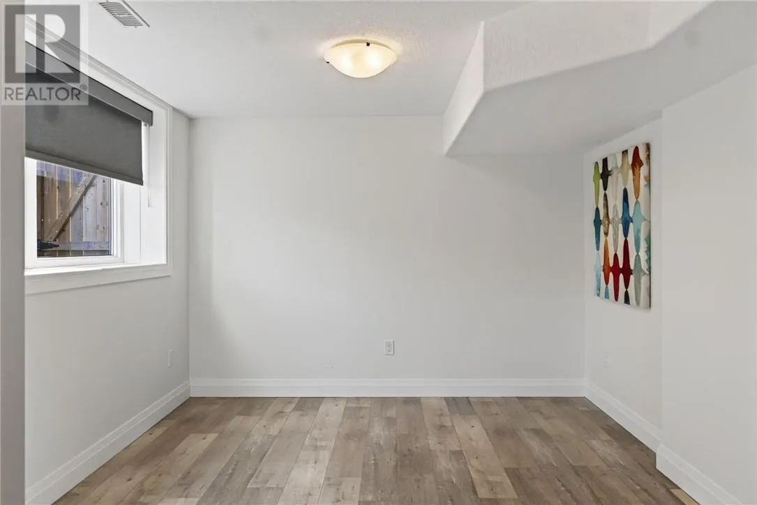 21 Vega Court
