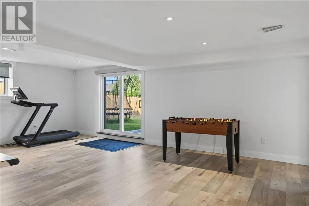 21 Vega Court