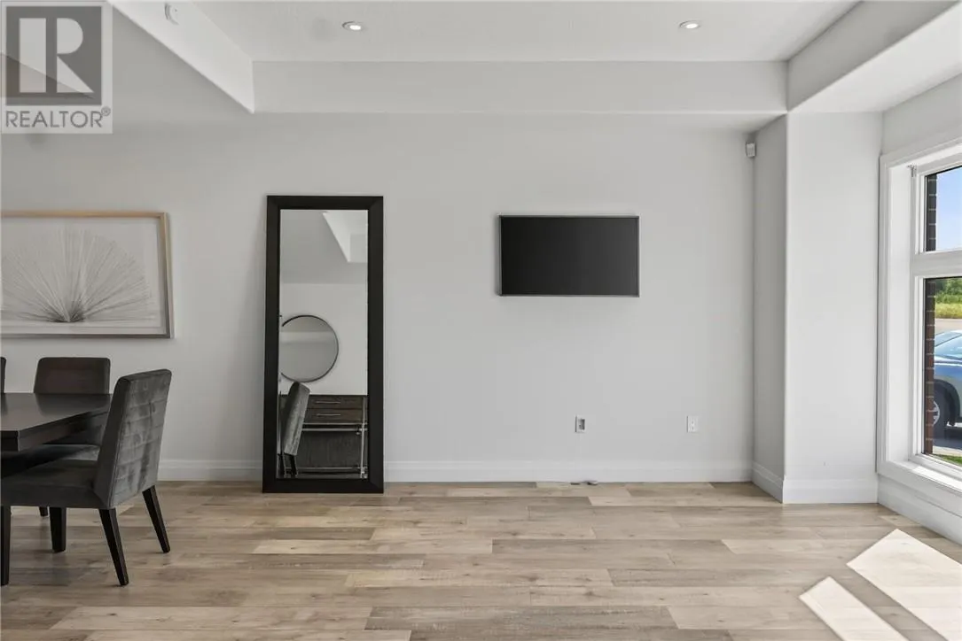 21 Vega Court