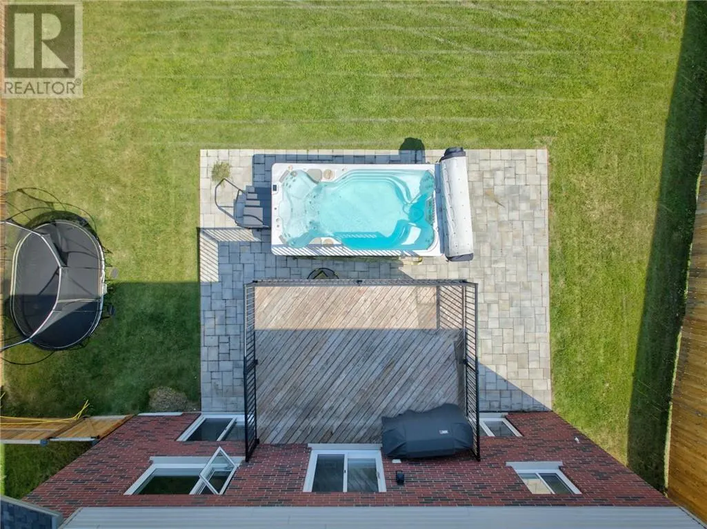 21 Vega Court