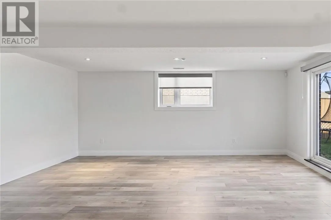 21 Vega Court