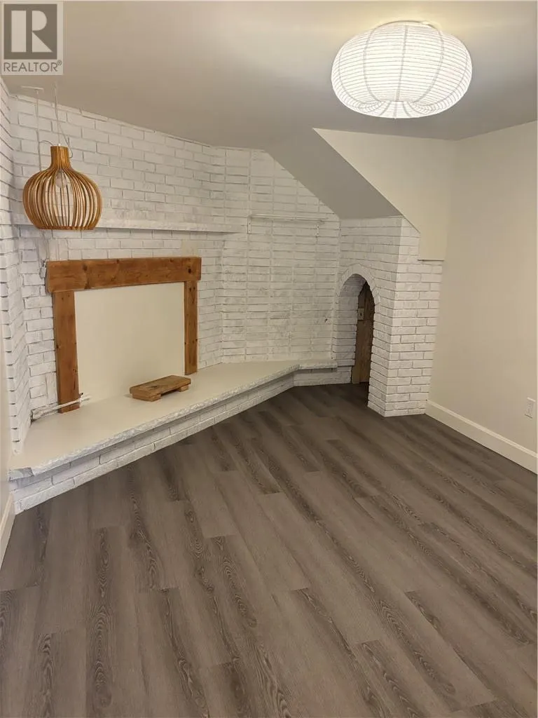 561 Burton Avenue