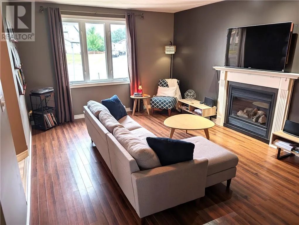 2472 Bancroft Drive