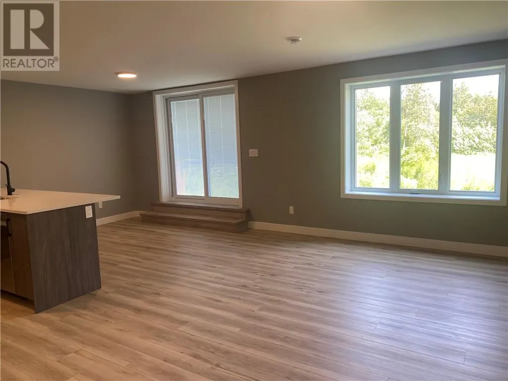 144 Meadowbrook Road Unit# Lower Unit