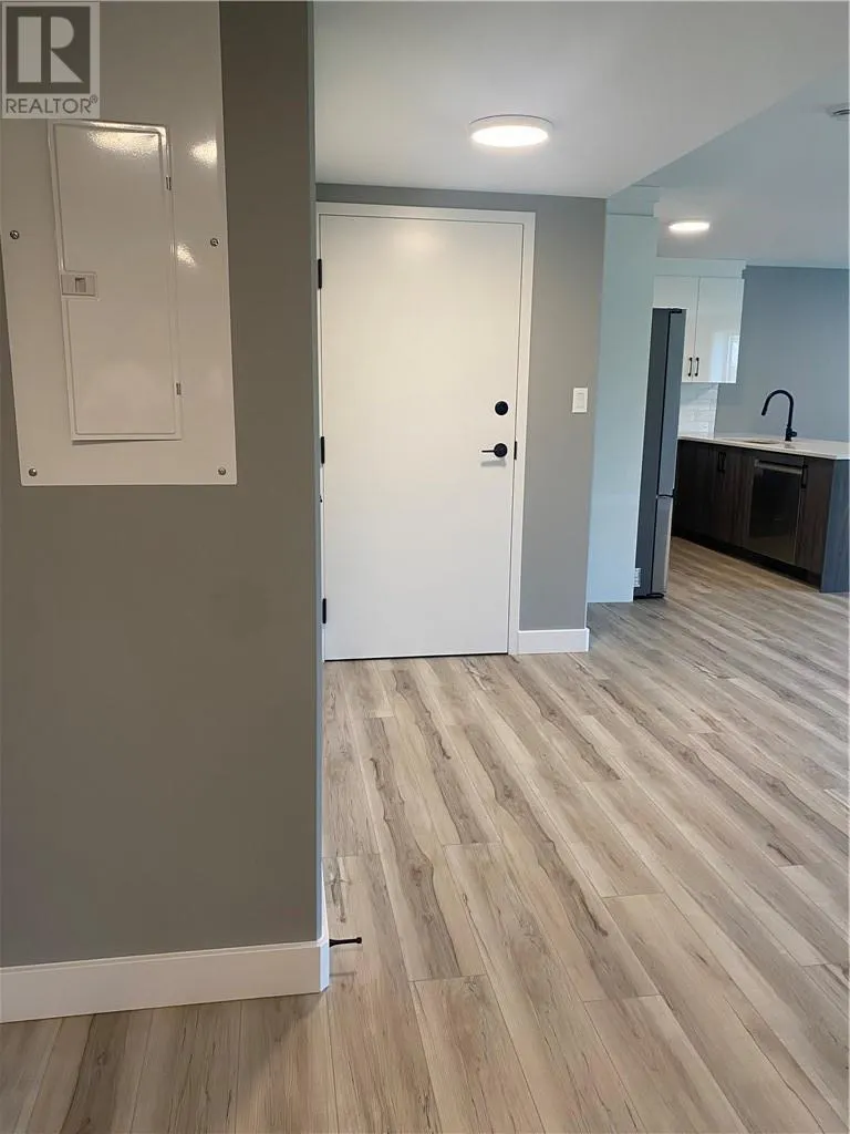 144 Meadowbrook Road Unit# Lower Unit