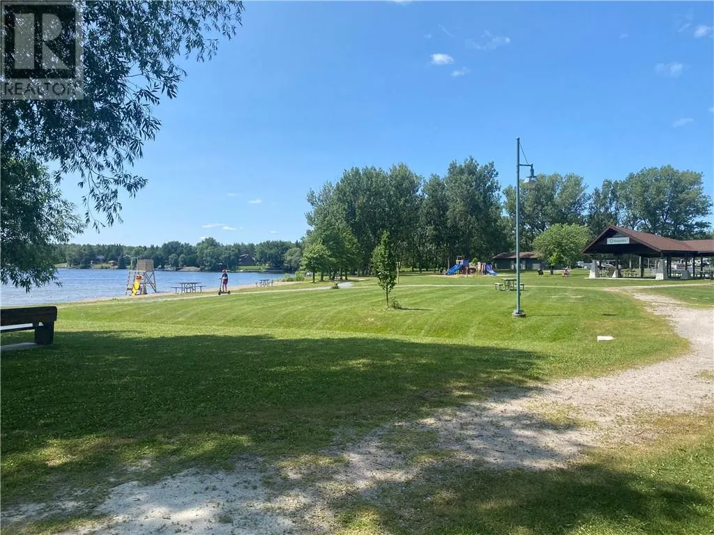 144 Meadowbrook Road Unit# Lower Unit