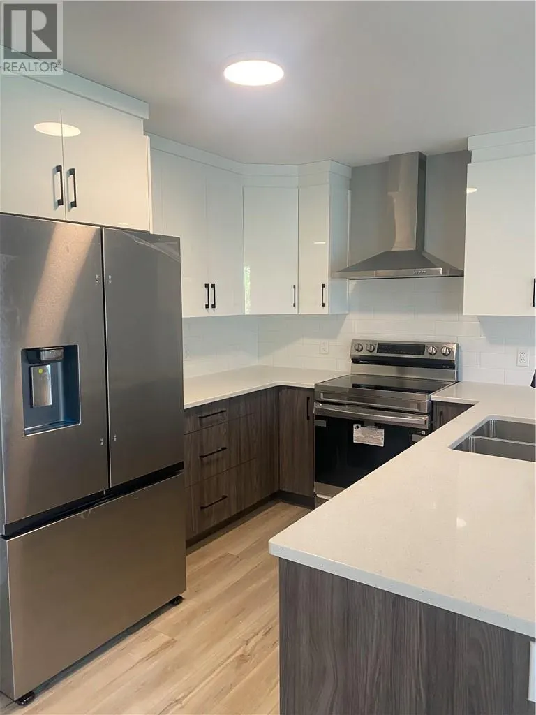 144 Meadowbrook Road Unit# Lower Unit