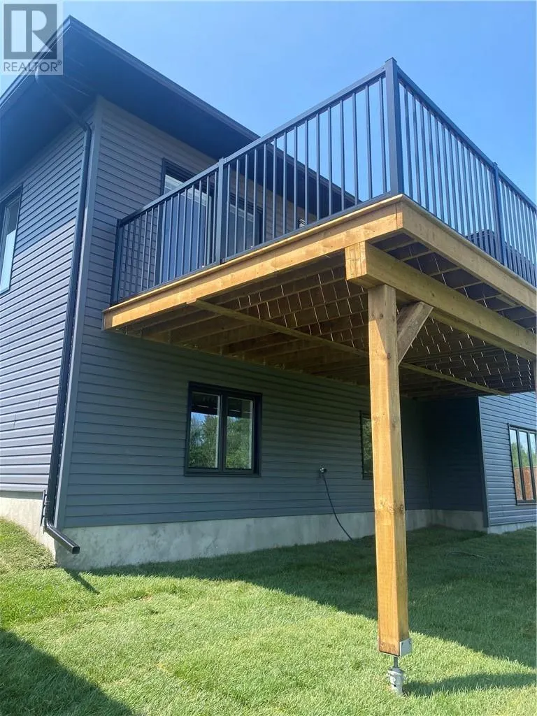 144 Meadowbrook Road Unit# Lower Unit