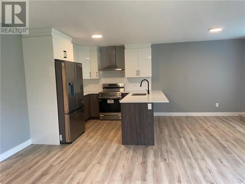 144 Meadowbrook Road Unit# Lower Unit