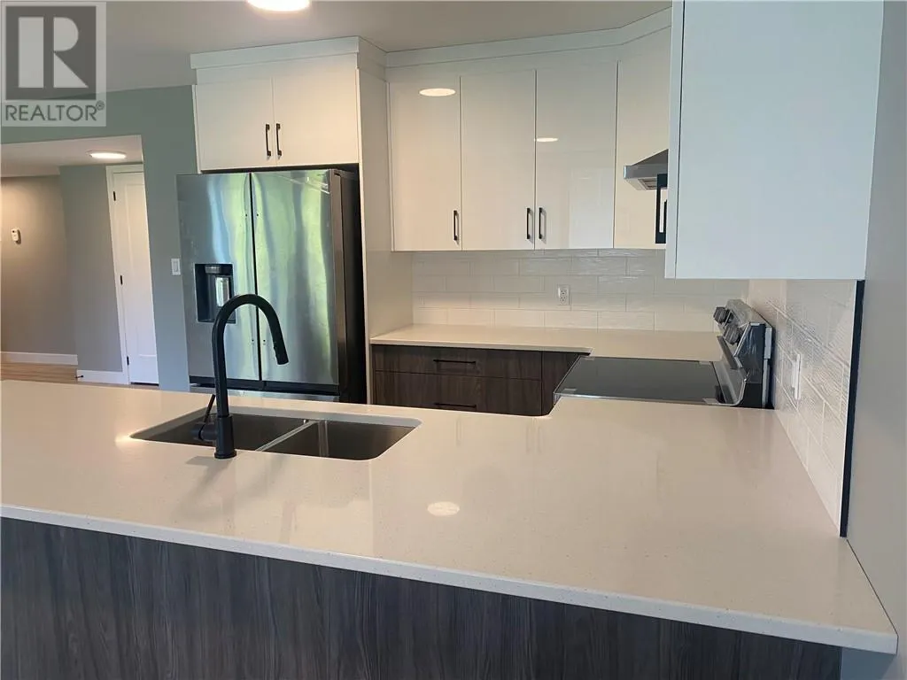 144 Meadowbrook Road Unit# Lower Unit