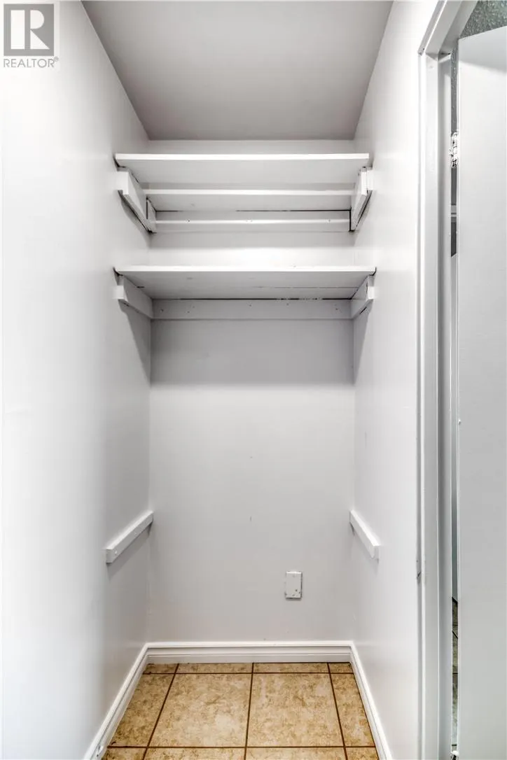 901 Lasalle Boulevard Unit# PH4