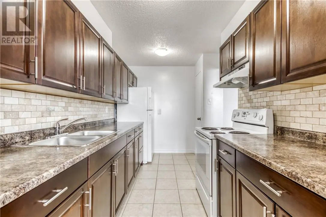 901 Lasalle Boulevard Unit# PH4