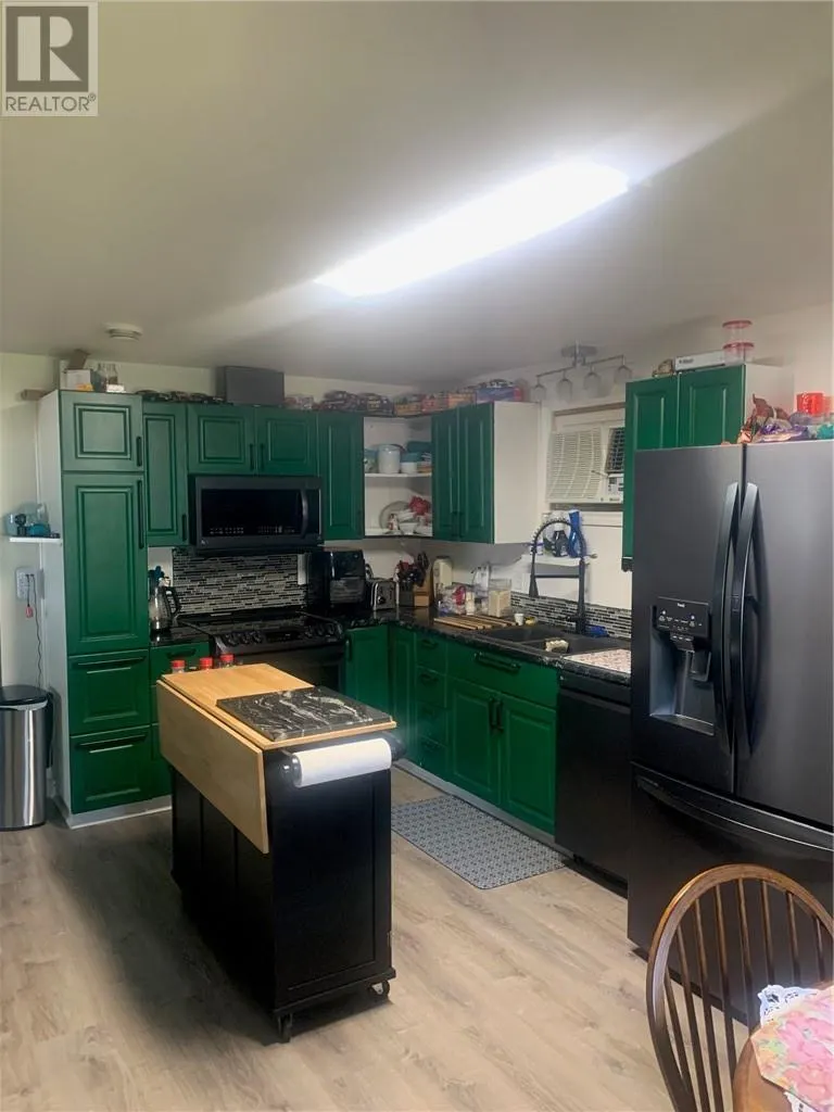 37-2300 LEE VALLEY RD