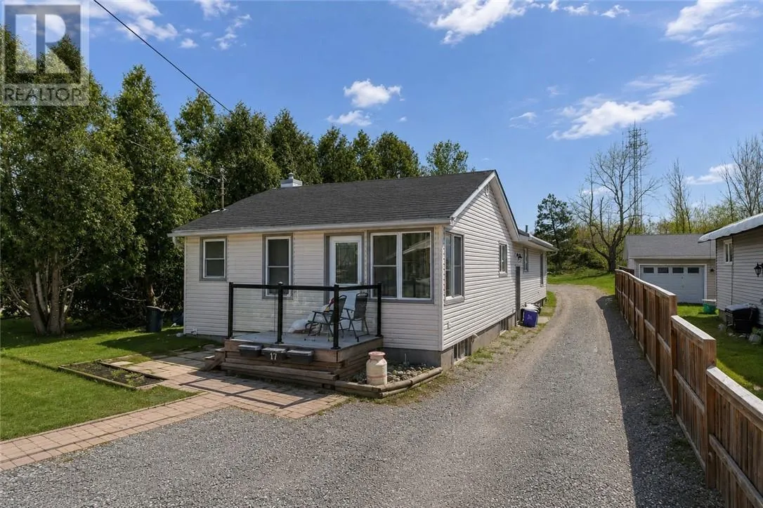 17 Clairmont Street