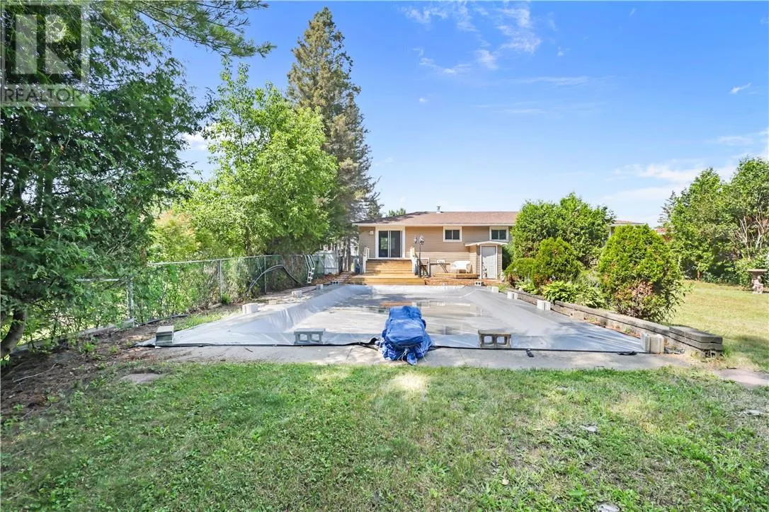 37 Baldwin