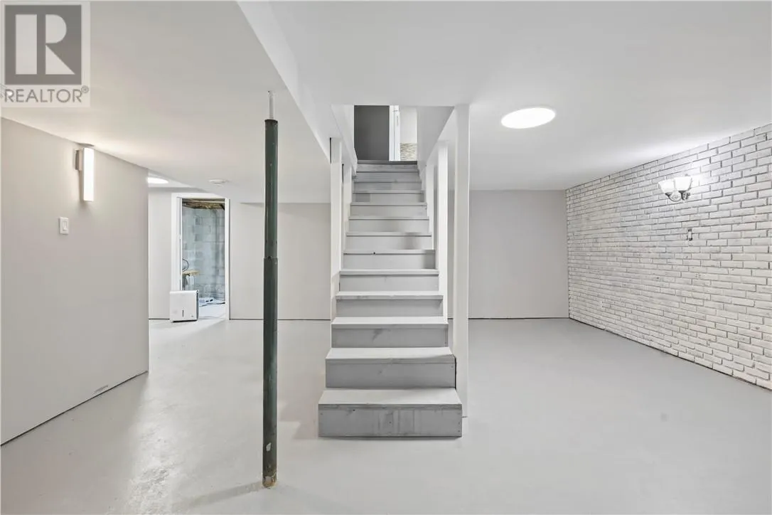 37 Baldwin