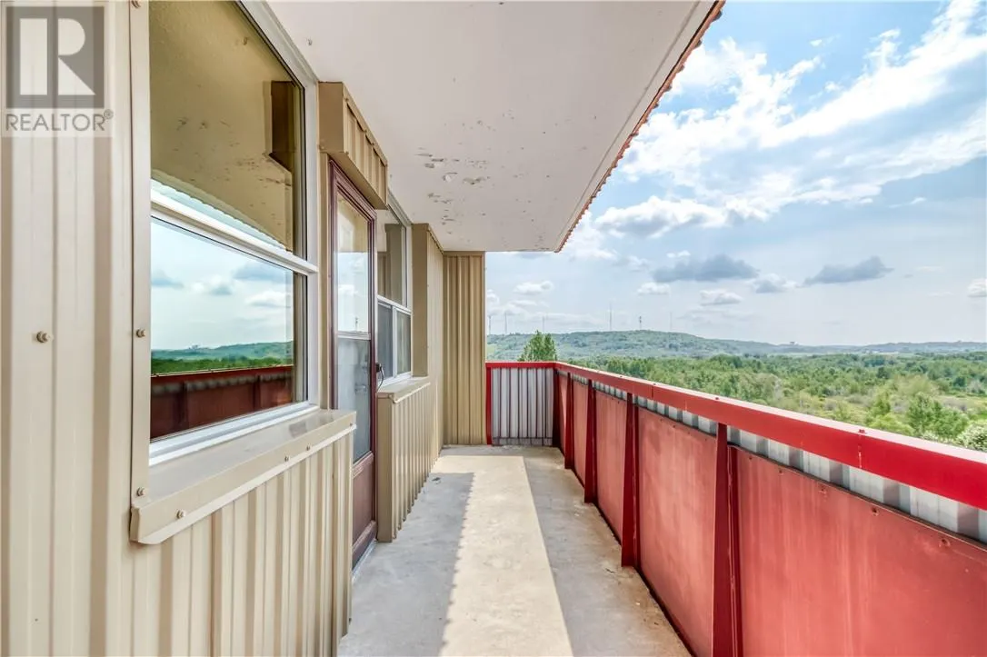 901 Lasalle Boulevard Unit# 909
