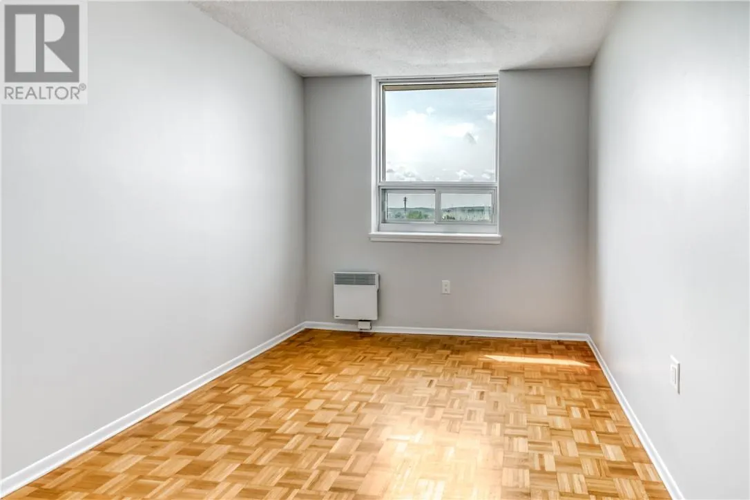 901 Lasalle Boulevard Unit# 909