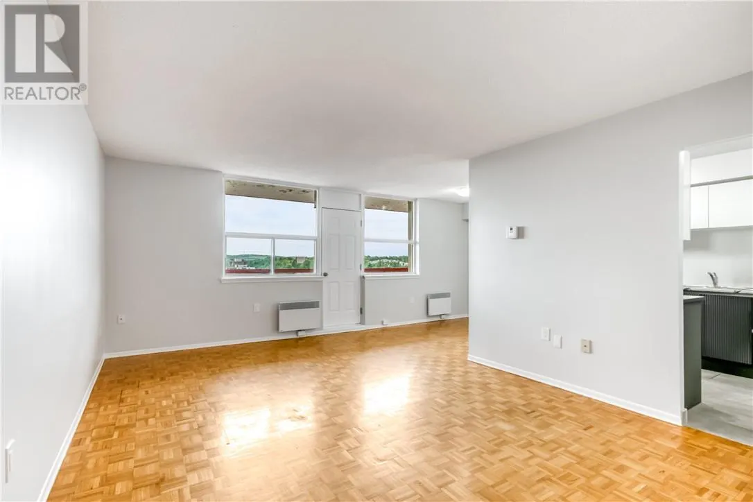 901 Lasalle Boulevard Unit# 909
