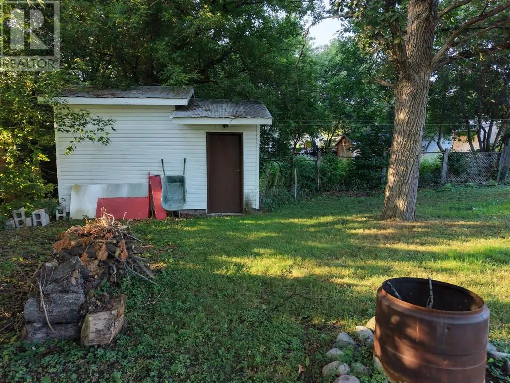595 Brophy Street