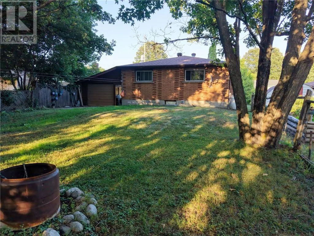 595 Brophy Street